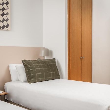 Bypillow Erba Girona Bagian luar foto