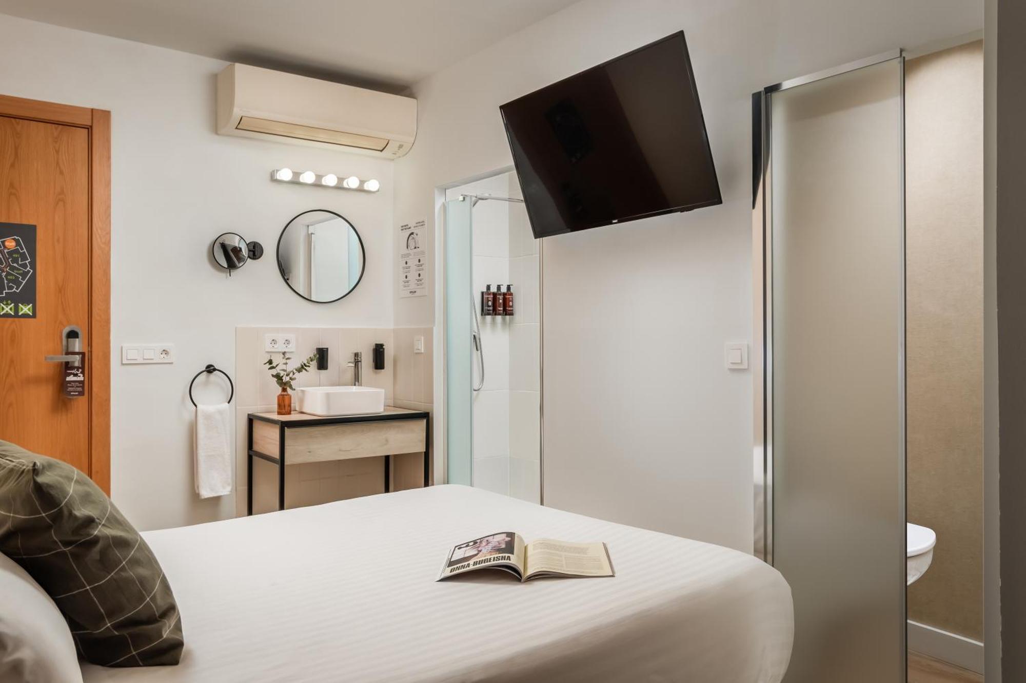 Bypillow Erba Girona Bagian luar foto