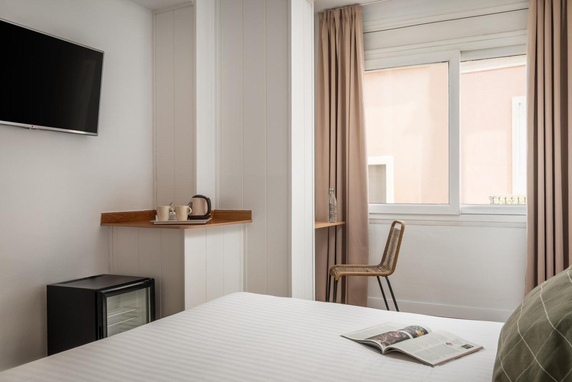 Bypillow Erba Girona Bagian luar foto