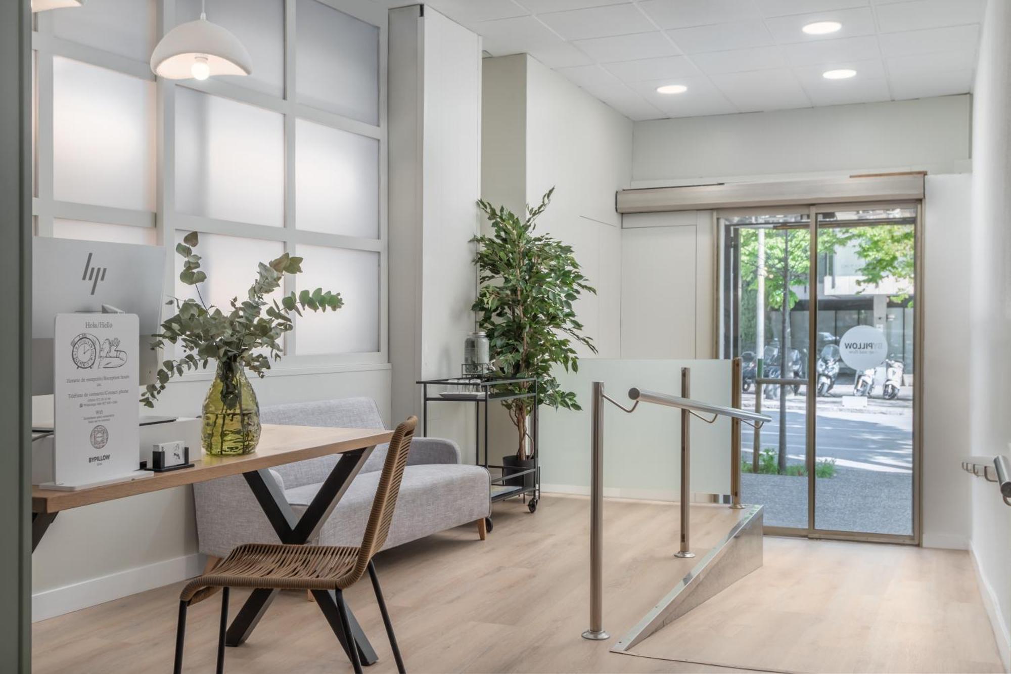 Bypillow Erba Girona Bagian luar foto