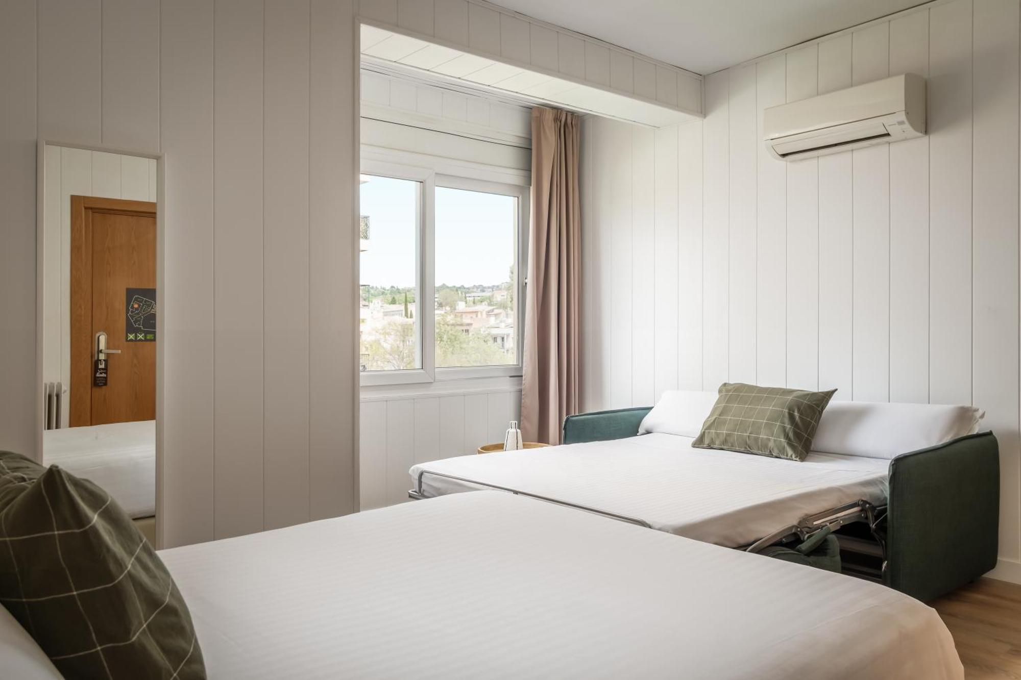 Bypillow Erba Girona Bagian luar foto